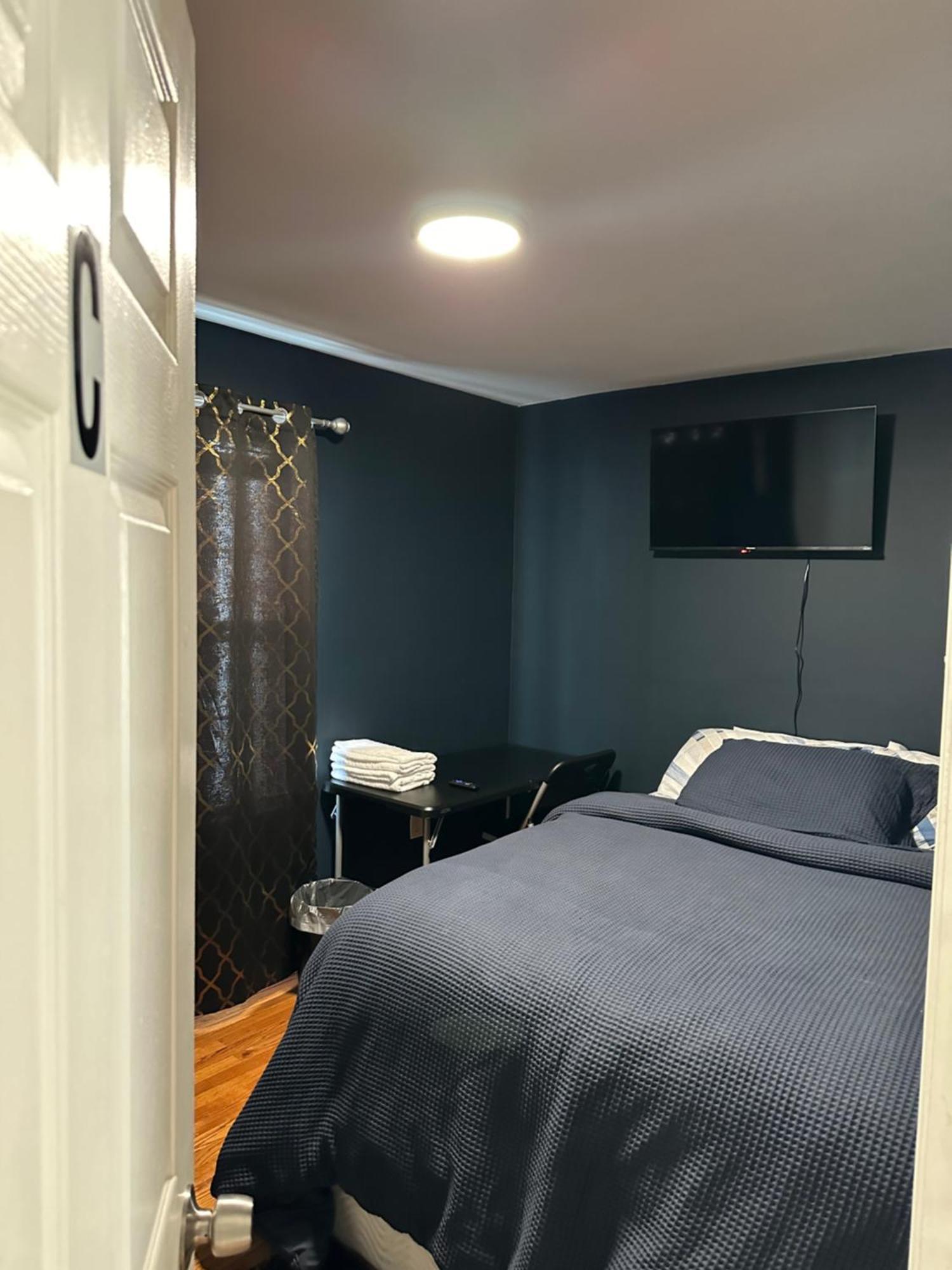 Fidelia Crystal Room, Queen Bed Minutes From Newark Liberty International Airport And Newark Penn Station إيرفينغتون المظهر الخارجي الصورة